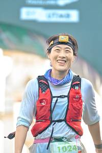 BIB: 1024
                            <button type="button" onclick="openModal(24885985)" class="btn btn-primary btn-sm float-right btn-popup" data-toggle="modal" data-target=".modal-high-quality">
                        <i class="fas fa-shopping-cart"></i> Add to Cart
                    </button>
                                            <button type="button" onclick="isThisMe(24885985, true)" class="btn btn-success btn-sm float-right btn-popup btn-isme hidden" data-toggle="tooltip" data-placement="bottom" title="นี่คือรูปของคุณใช่ไหม คลิกที่นี่เพื่อเอาเข้าอัลบั้ม">
                        <i class="fas fa-plus"></i> Add to album
                    </button>
                    <button type="button" onclick="isThisMe(24885985, false)" class="btn btn-warning btn-sm float-right btn-popup btn-isnotme hidden">
                        <i class="fas fa-ban"></i> Remove from album
                    </button>